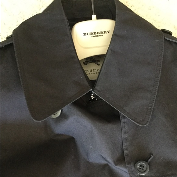 Authentic Burberry Irene Trench Coat 10R - Picture 5 of 15